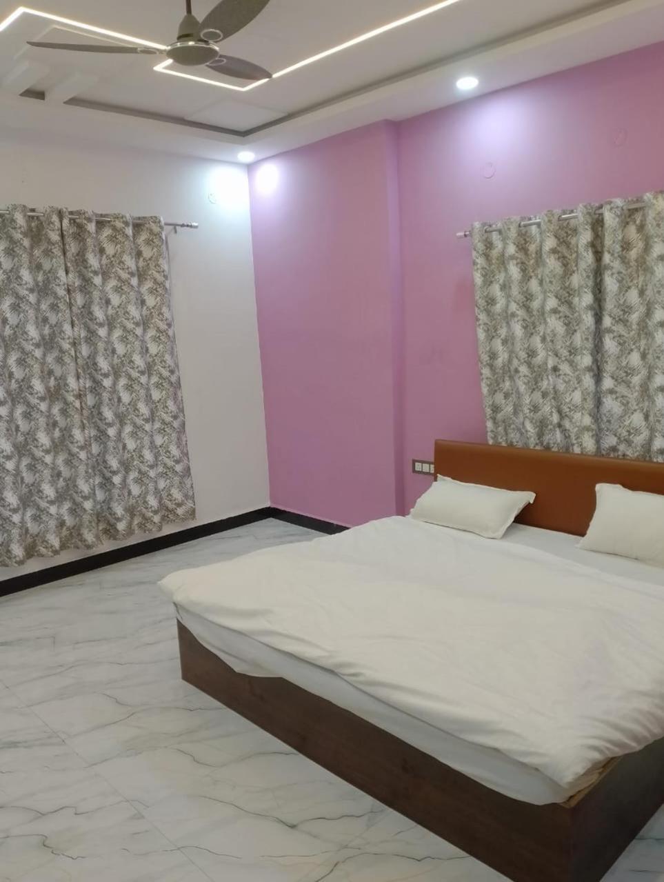 Hotel Moonlight & Restaurant Sehore エクステリア 写真